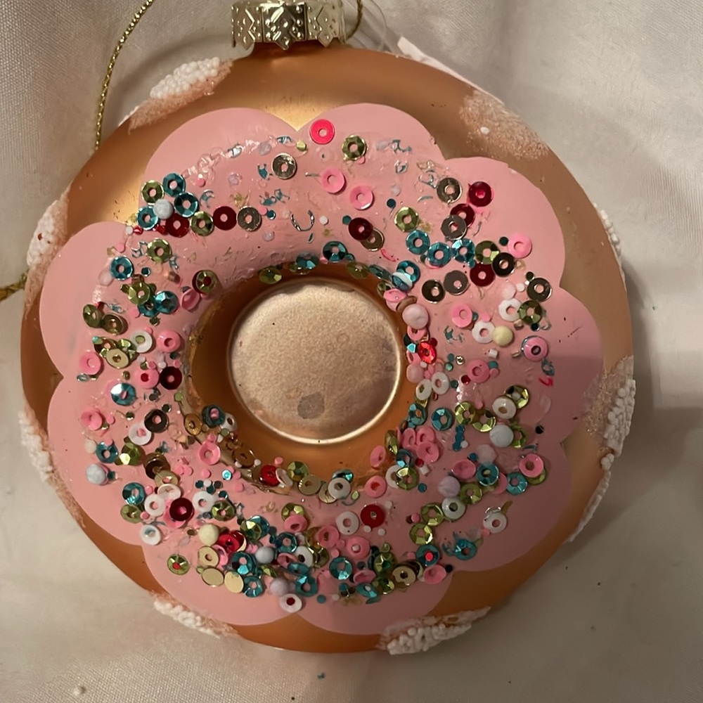 Glass Delicious Pink Glazed Doughnut. Mouth Blown, Hand Painted.